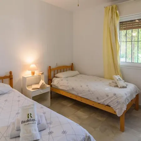 Cipreses By Ruralidays Holiday home *